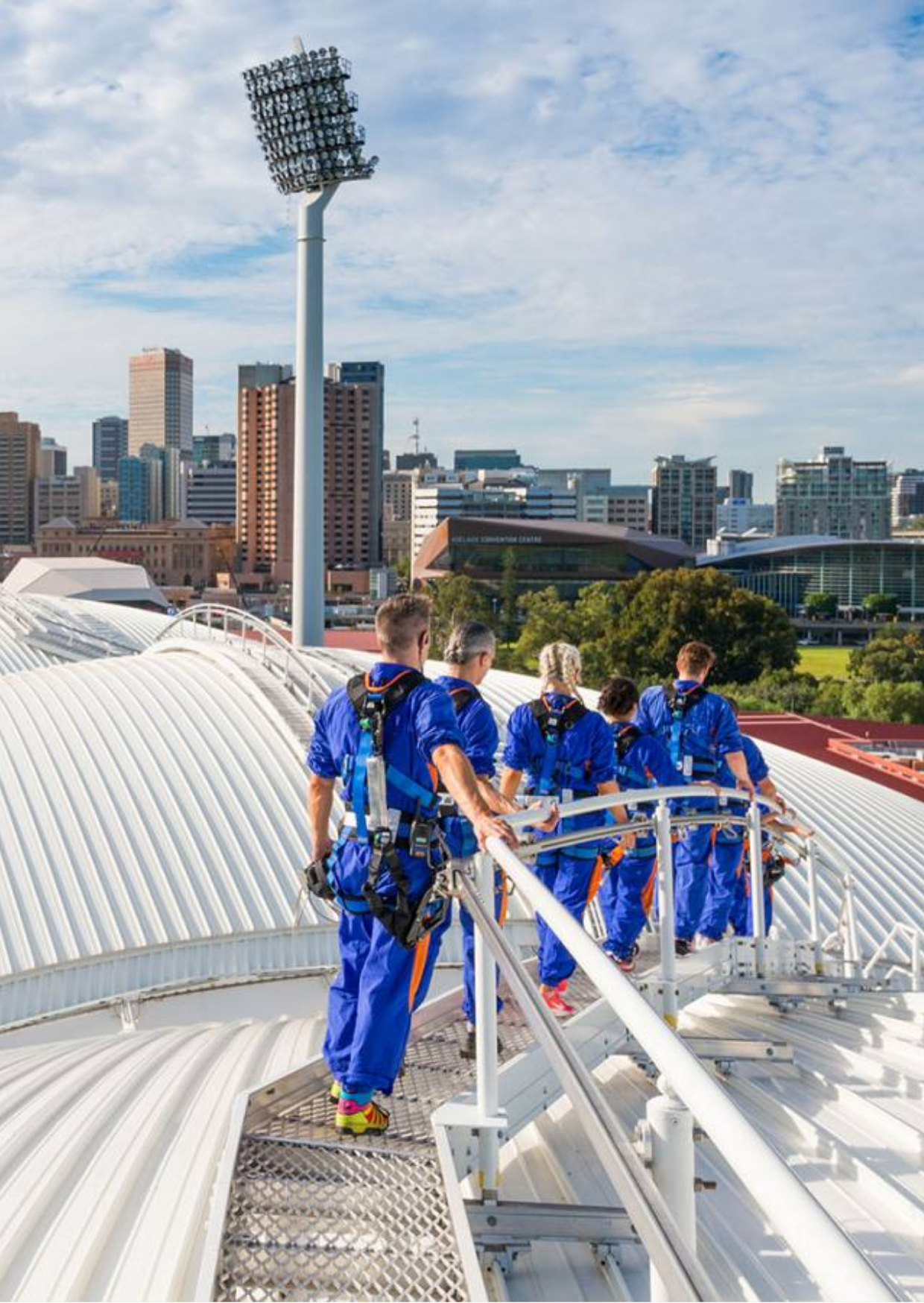 ROOFCLIMB Adelaide Oval: Things to do in Adelaide Australia.